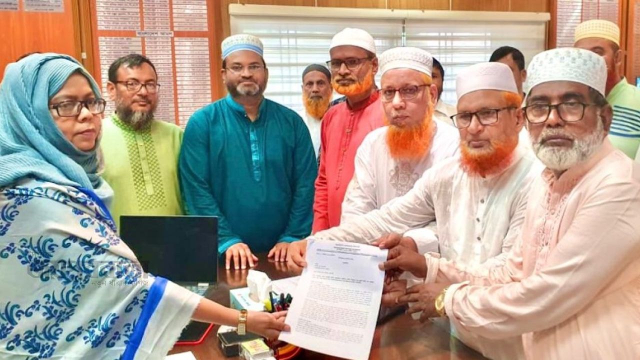 জুলাই সনদ না বাস্তবায়ন হলে নতুন সংকটের আশঙ্কা: রাজশাহীতে জামায়াতের পাঁচ দফা স্মারকলিপি প্রদান