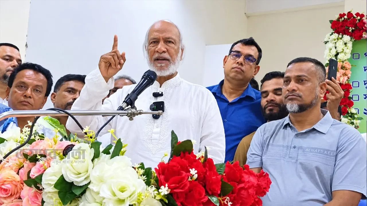 নরসিংদীতে বিএনপি প্রতিহিংসার রাজনীতি করে না: স্থানীয় সরকারমন্ত্রী