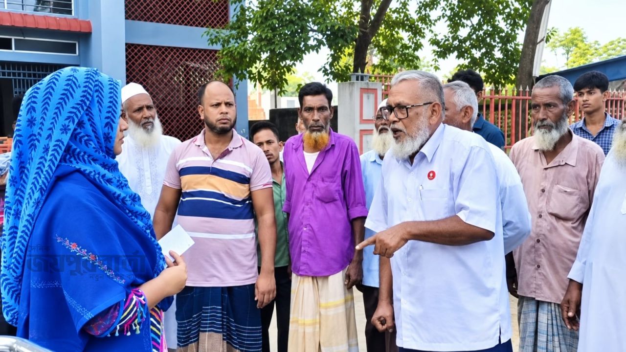 বকশীগঞ্জে ভূয়া মুক্তিযোদ্ধা দাবি করে গার্ড অব অনারে বাঁধা