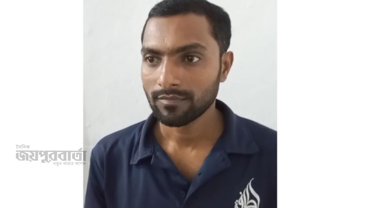 চাটমোহরে মাদকবিরোধী অভিযান ইয়াবাসহ যুবক গ্রেফতার