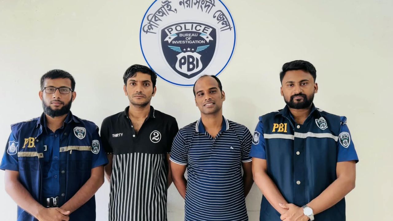 ইতালি পাঠানোর নামে জাল ভিসায় মালয়েশিয়া পাচার গ্রেফতার ২ 