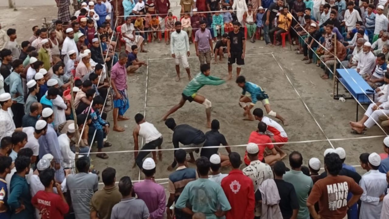 নাজিরপুরে মোহামেডান স্পোর্টিং ক্লাবের আয়োজনে হাডুডু খেলা অনুষ্ঠিত 