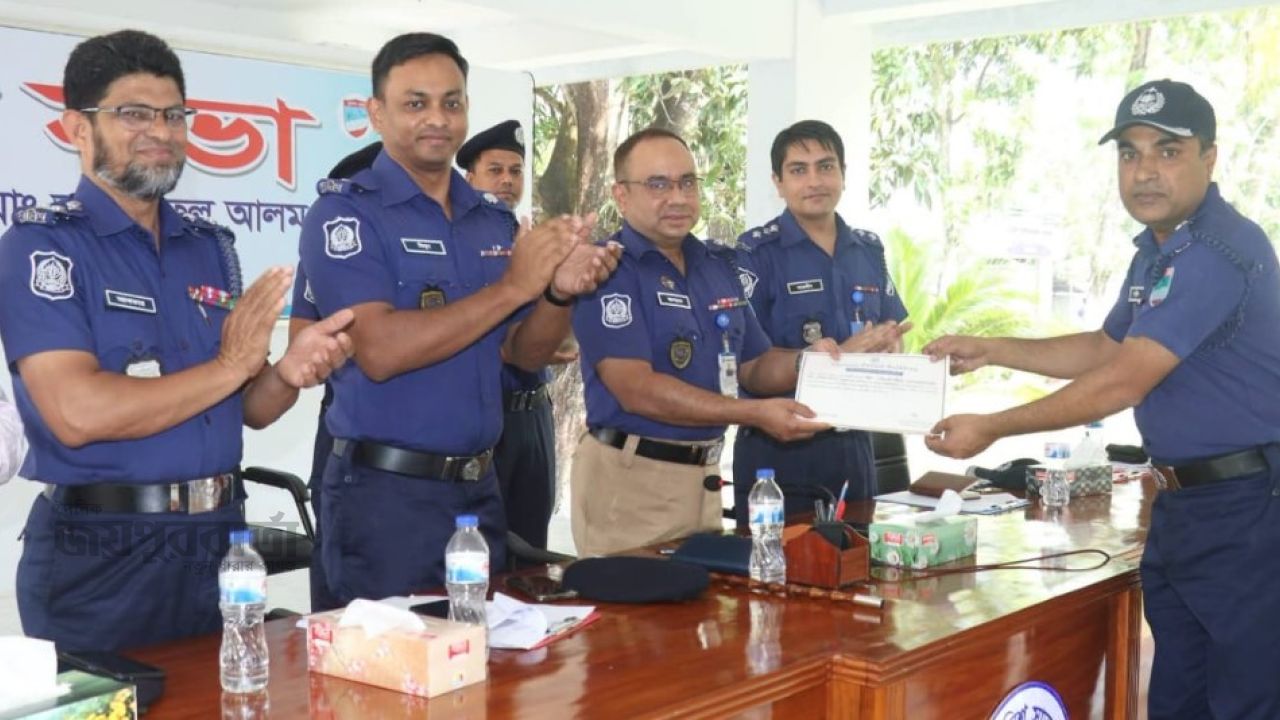 সাতক্ষীরা জেলা পুলিশের মাসিক কল্যাণ সভা অনুষ্ঠিত