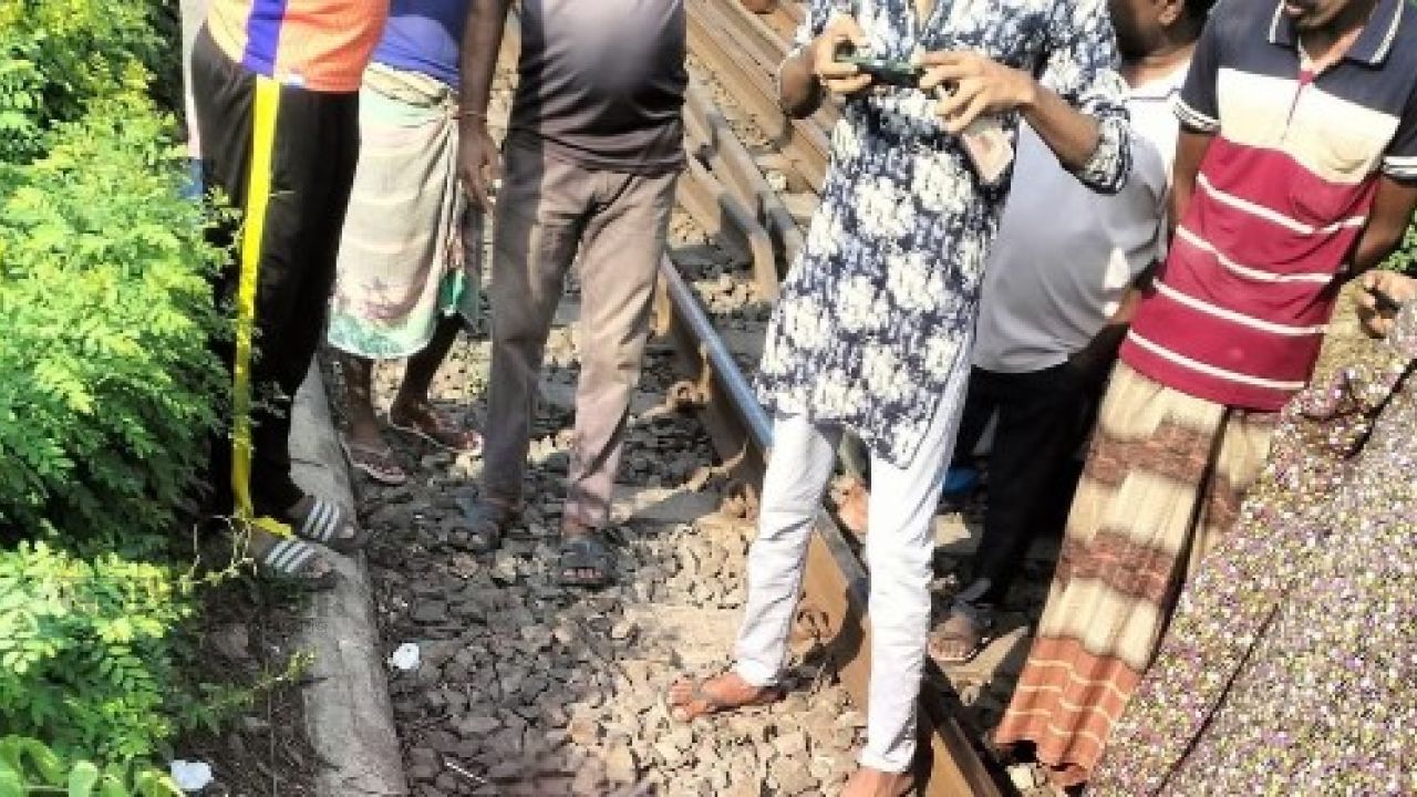 আত্রাইয়ে ট্রেনে কাটা পড়ে অজ্ঞাত নারীর মৃত্যু 