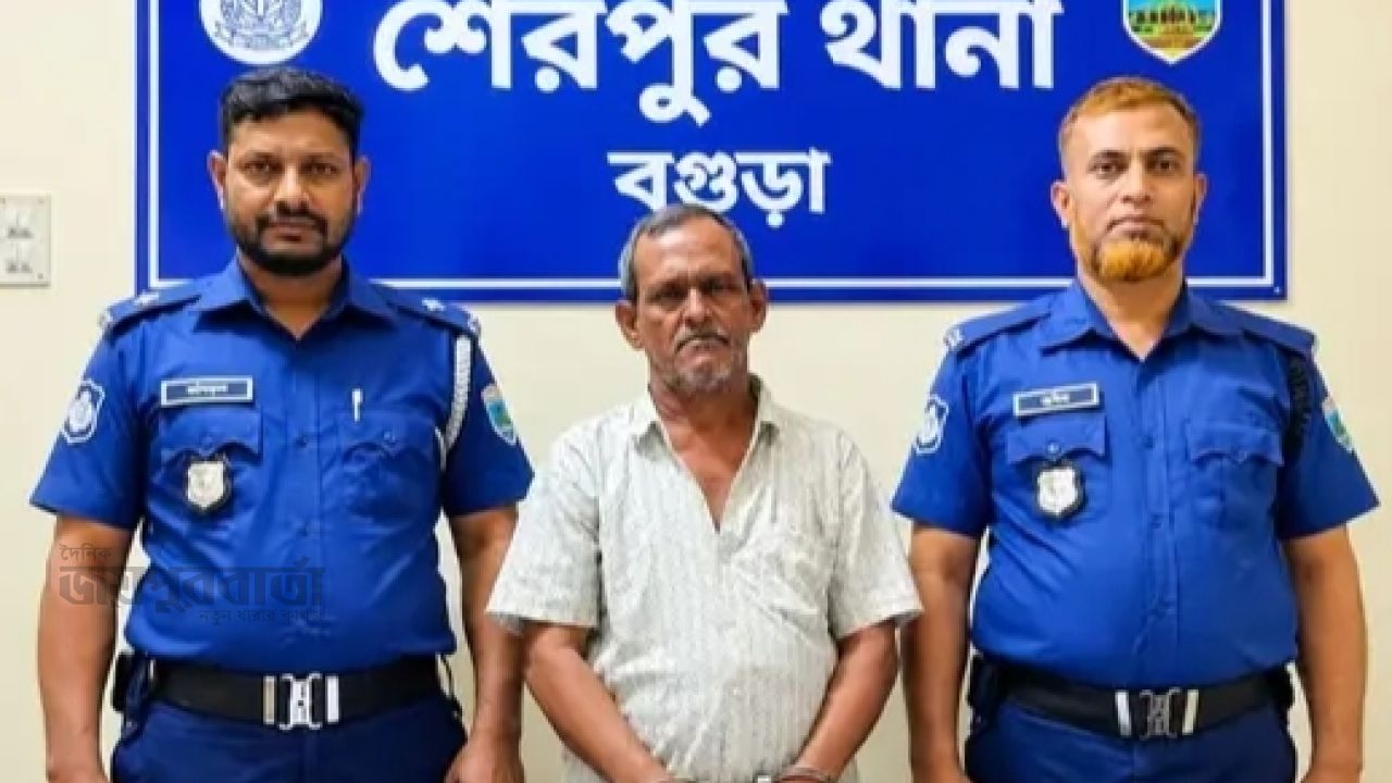অভিযান চালিয়ে ৬৫ পিস ইয়াবাসহ বৃদ্ধ আটক