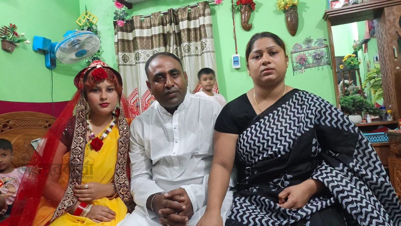 নওগাঁয় বড় বোনের সম্মতিতে দুলাভাইয়ের সঙ্গে শ্যালিকার বিয়ে 